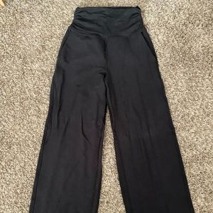 Lululemon wide leg pants
